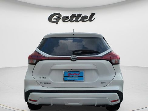 Certified 2024 Nissan Kicks SR w/ SR Premium Package FWD image 5