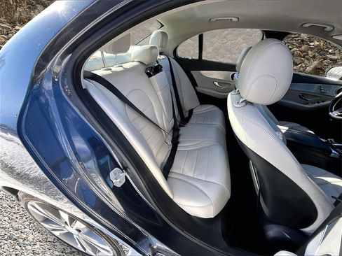 Used 2016 Mercedes-Benz C 300 Sedan image 24