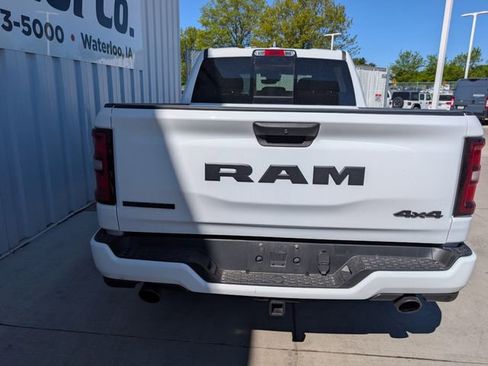 Used 2025 RAM 1500 Big Horn AWD/4WD image 14