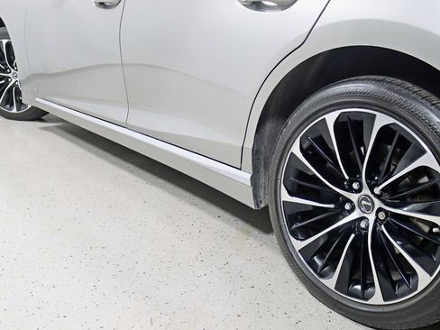 Used 2021 Lexus LS 500 AWD w/ Luxury Package image 12