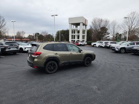 Used 2024 Subaru Forester Wilderness w/ Convenience Package image 7
