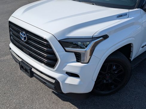 Used 2023 Toyota Sequoia SR5 w/ SR5 Premium Package image 13