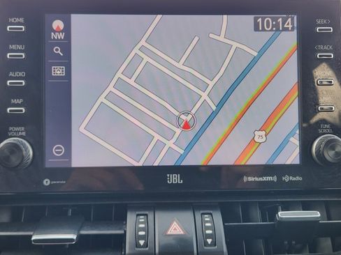 Used 2022 Toyota RAV4 Limited image 16