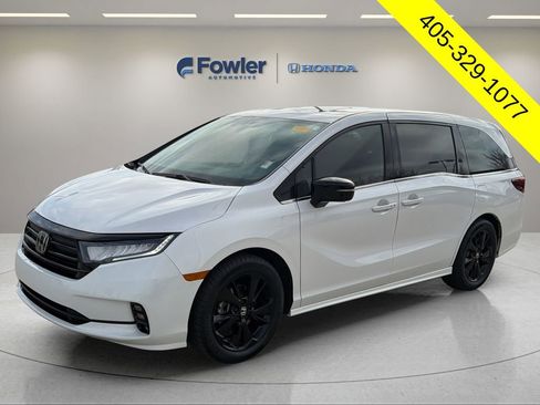 Certified 2024 Honda Odyssey Sport image 1