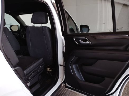 Used 2022 Chevrolet Tahoe 4WD image 13