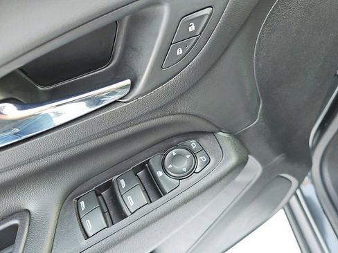 Used 2020 Chevrolet Equinox LT AWD/4WD image 11