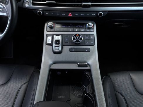 Used 2025 Hyundai Palisade SEL AWD/4WD image 16