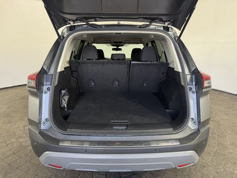Used 2023 Nissan Rogue SV AWD/4WD image 7