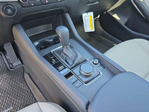 New 2026 MAZDA MAZDA3 2.5 S Sedan w/ Preferred Pkg image 29