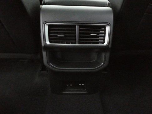 New 2026 Volkswagen Atlas Cross Sport SE AWD/4WD image 39