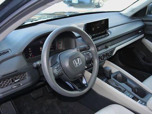 Used 2024 Honda Accord EX image 18