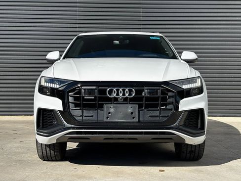 Used 2020 Audi Q8 Prestige w/ Prestige Package image 10