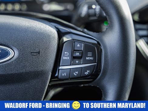 Used 2022 Ford Escape SEL image 31