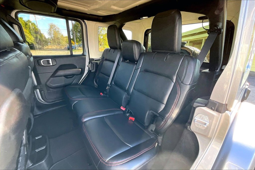 Used 2019 Jeep Wrangler Unlimited Rubicon AWD/4WD image 21