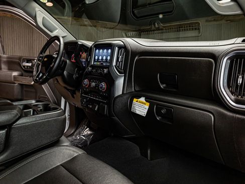 Used 2023 Chevrolet Silverado 3500 LTZ image 21