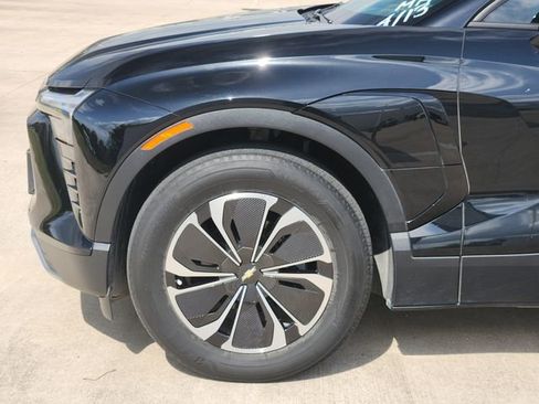 Used 2024 Chevrolet Blazer EV LT image 8