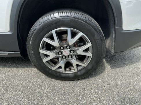 Used 2020 GMC Acadia SLE w/ Driver Convenience Package AWD/4WD image 12