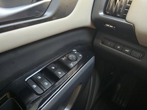 Certified 2023 Nissan Pathfinder SL AWD/4WD image 23