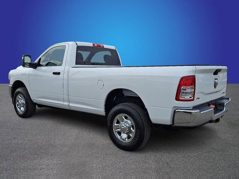 Used 2024 RAM 2500 Tradesman w/ Chrome Appearance Group image 7