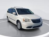 Used 2013 Chrysler Town & Country Touring image 2