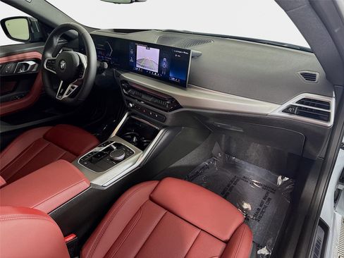 Used 2026 BMW 230i Coupe w/ Premium Package RWD image 25