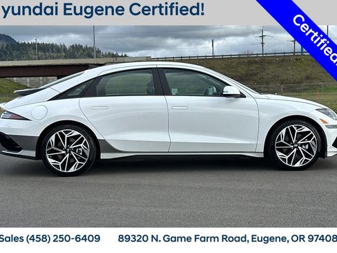 Used 2024 Hyundai Ioniq 6 SEL image 2