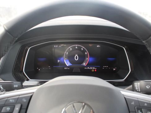 Used 2024 Volkswagen Jetta Sport image 13