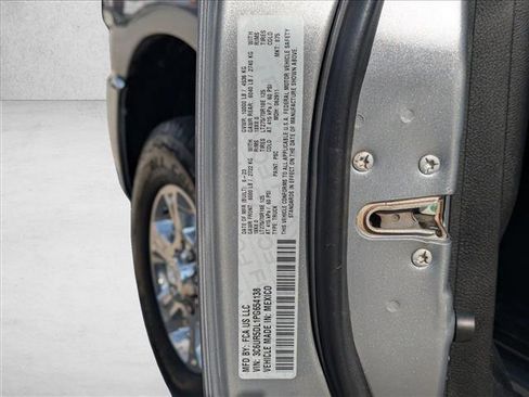 Used 2023 RAM 2500 Big Horn w/ Level 1 Equipment Group image 24