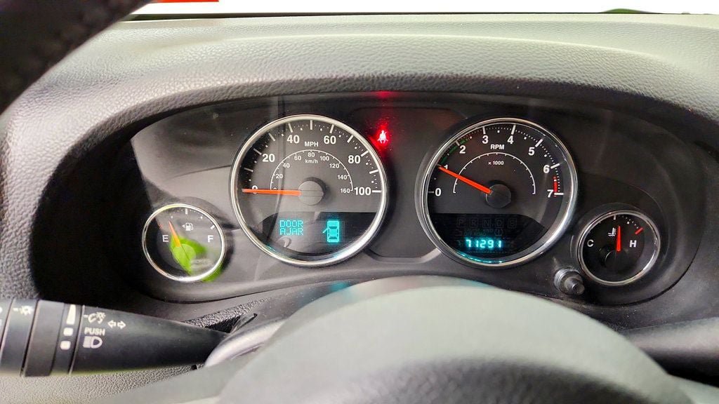 Used 2012 Jeep Wrangler Sport AWD/4WD image 14