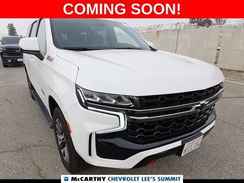 Used 2021 Chevrolet Tahoe Z71 w/ Z71 Signature Package image 2