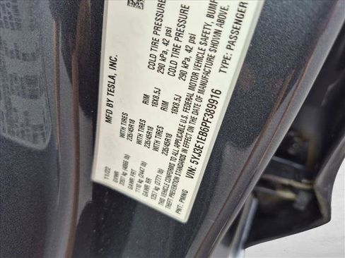 Used 2023 Tesla Model 3 Long Range AWD/4WD image 23