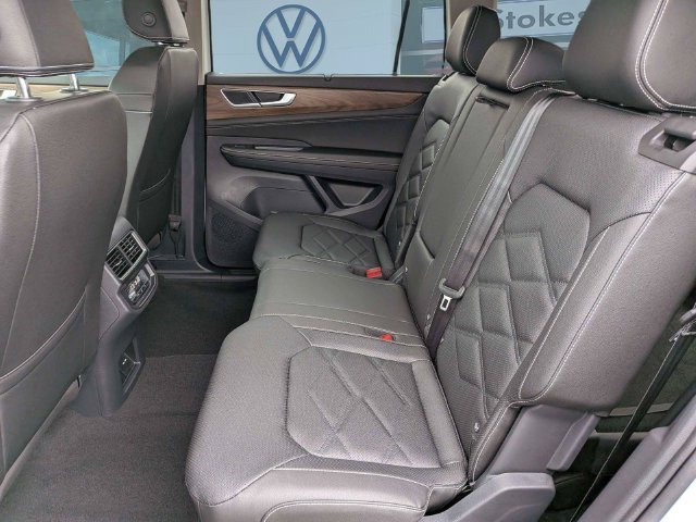New 2026 Volkswagen Atlas SE FWD image 15