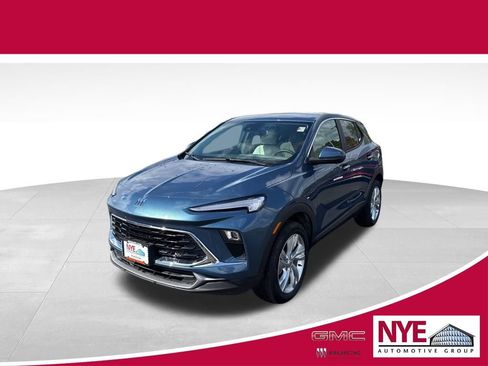 Used 2025 Buick Encore GX Preferred w/ Advanced Technology Package image 1