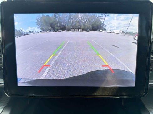 Used 2020 Ford Explorer XLT w/ Equipment Group 202A image 23