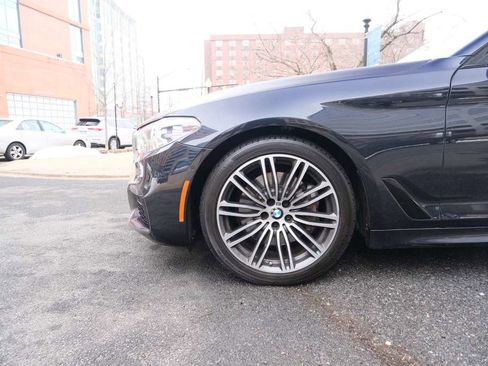 Used 2019 BMW 540i xDrive w/ M Sport Package image 5