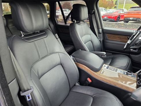 Used 2022 Land Rover Range Rover Westminster Edition image 10