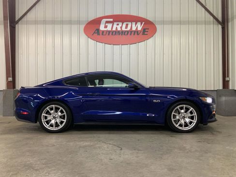 Used 2015 Ford Mustang GT Premium w/ Equipment Group 401A RWD image 12