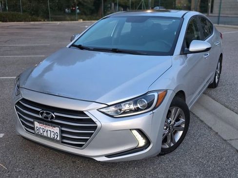 Used 2018 Hyundai Elantra Value Edition FWD image 35