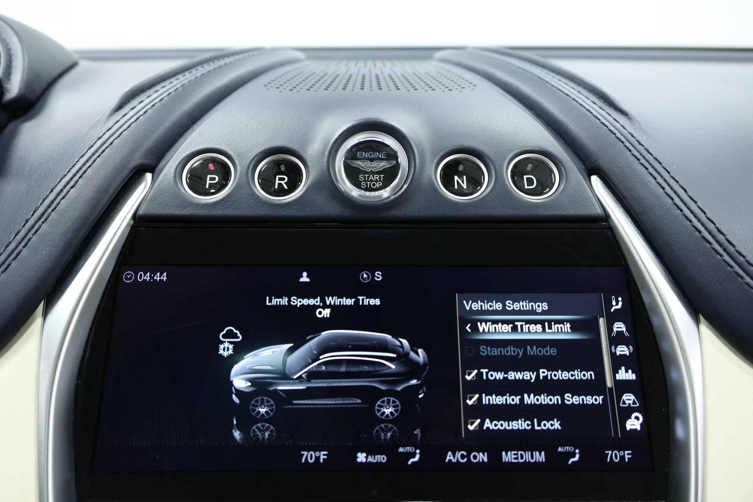 Used 2021 Aston Martin DBX AWD/4WD image 36