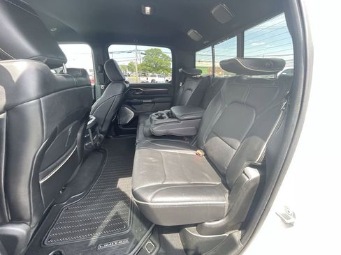 Used 2019 RAM 1500 Limited AWD/4WD image 16