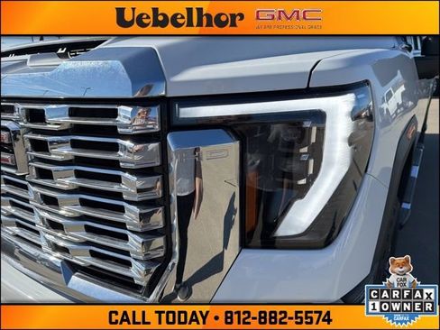 Used 2024 GMC Sierra 2500 Denali w/ Denali Reserve Package image 13