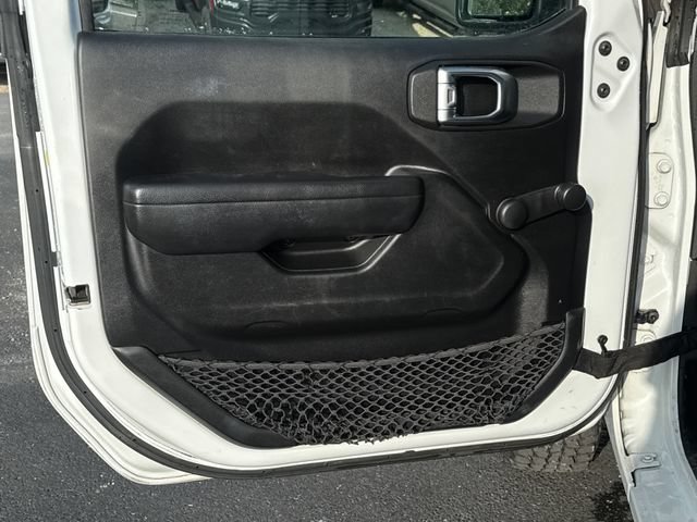 Used 2023 Jeep Wrangler Unlimited Sport AWD/4WD image 19