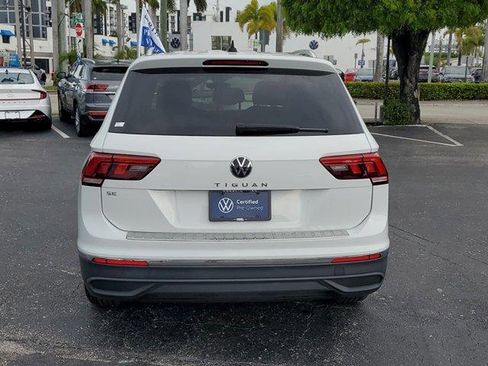 Used 2022 Volkswagen Tiguan SE image 4