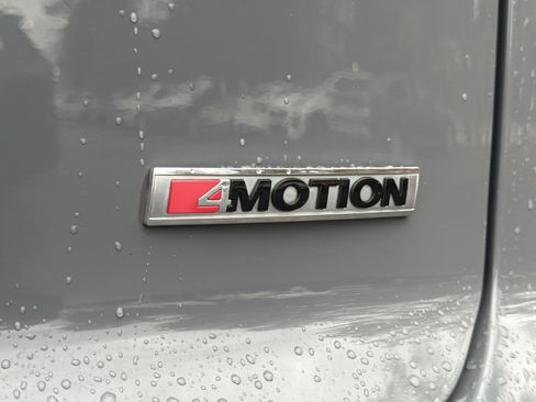 Used 2020 Volkswagen Atlas Cross Sport SEL Premium image 18