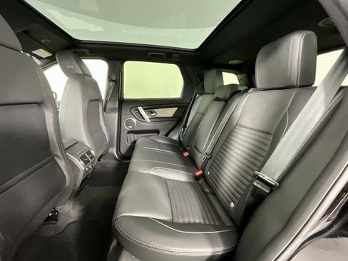 New 2026 Land Rover Discovery Sport Landmark AWD/4WD image 5