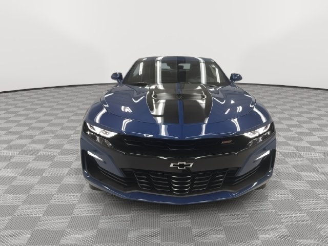 Certified 2019 Chevrolet Camaro SS RWD image 3