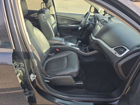 Used 2018 Dodge Journey GT image 10