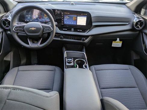 New 2026 Chevrolet Equinox LT w/ LPO, Floor Liner Package image 24