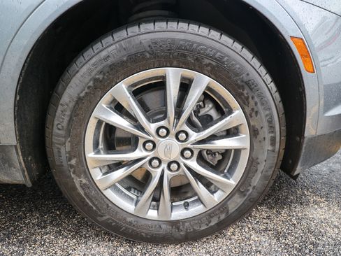 Used 2022 Cadillac XT5 Premium Luxury FWD image 12