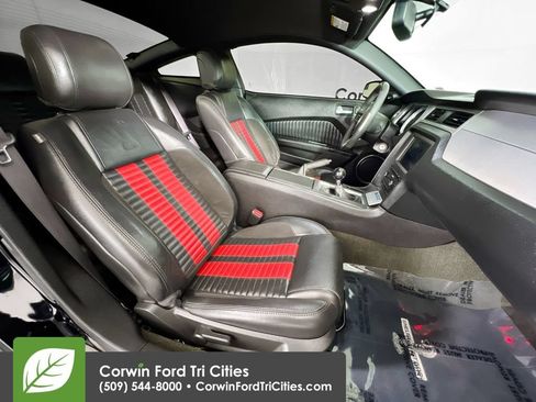 Used 2014 Ford Mustang Shelby GT500 w/ Equipment Group 821A RWD image 16